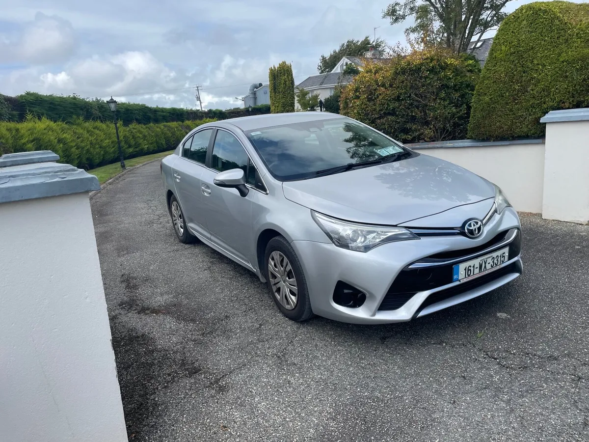 161 Toyota Avensis  1.6 d4d - Image 3