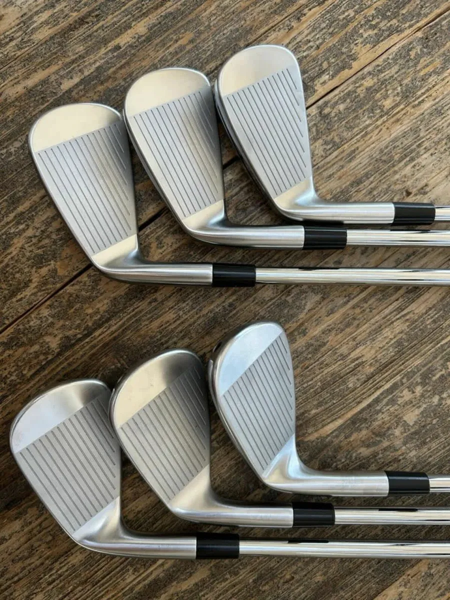 Taylormade P790 2025 Irons / 5-PW / Stiff Flex - Image 2