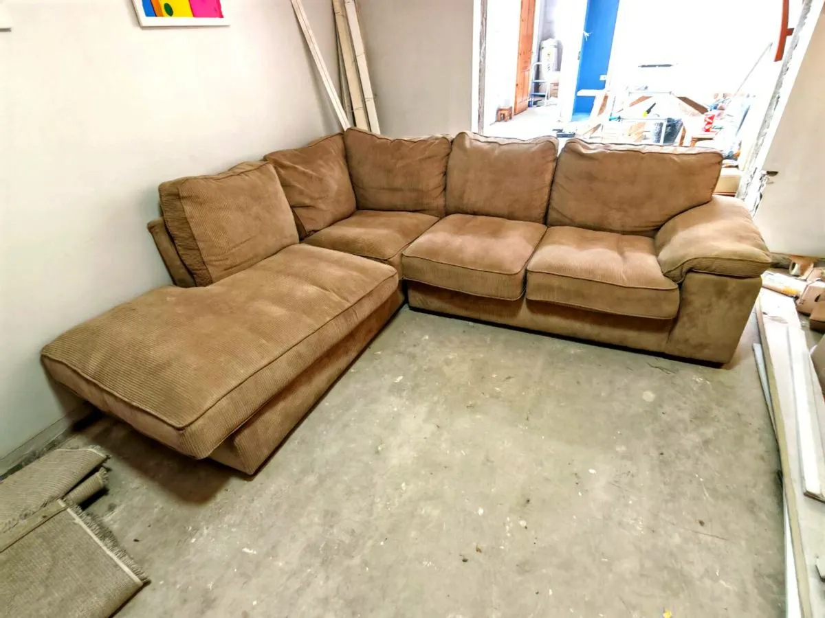 perfect condition sofa - Image 2