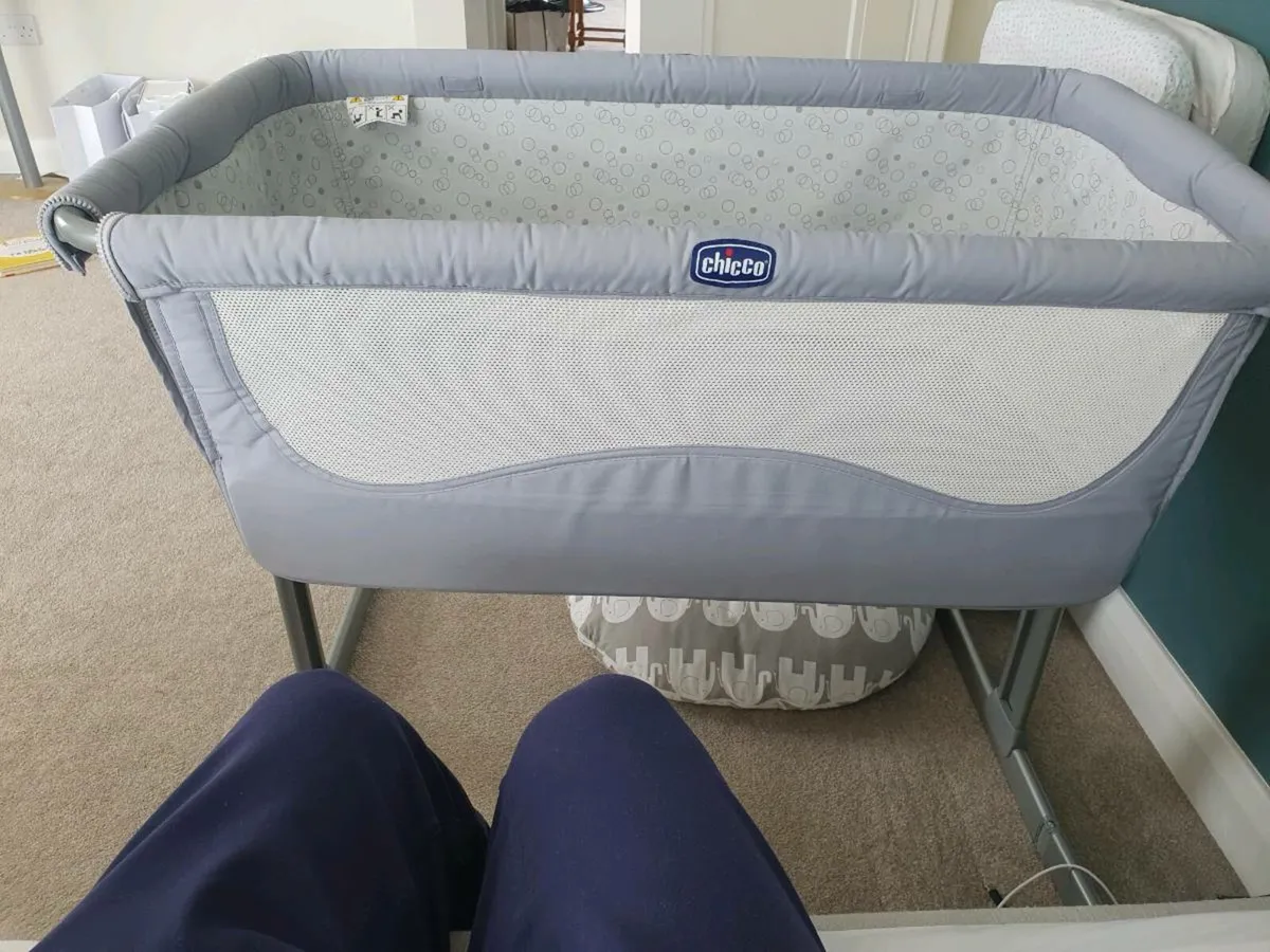 Next to me cot -  Chicco - Image 1
