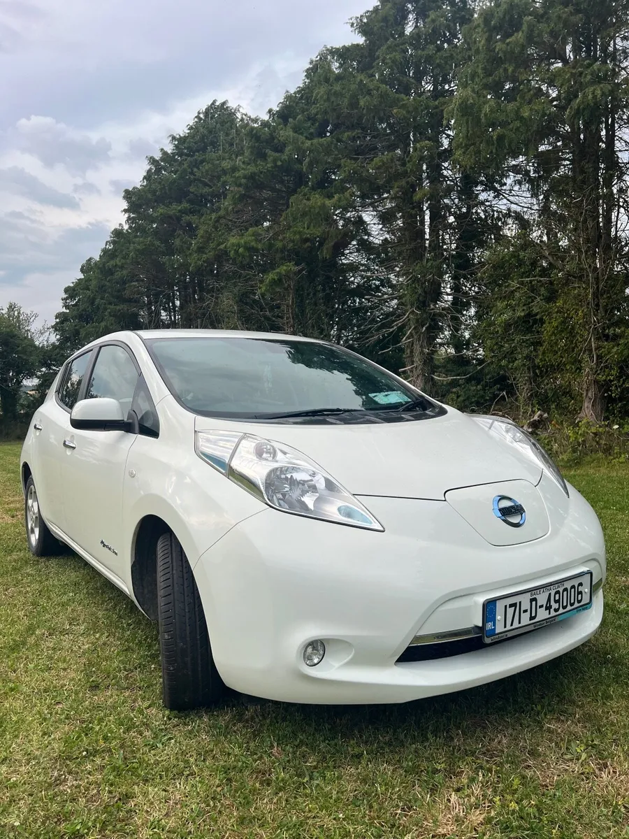 Nissan Leaf 2017 - Image 2