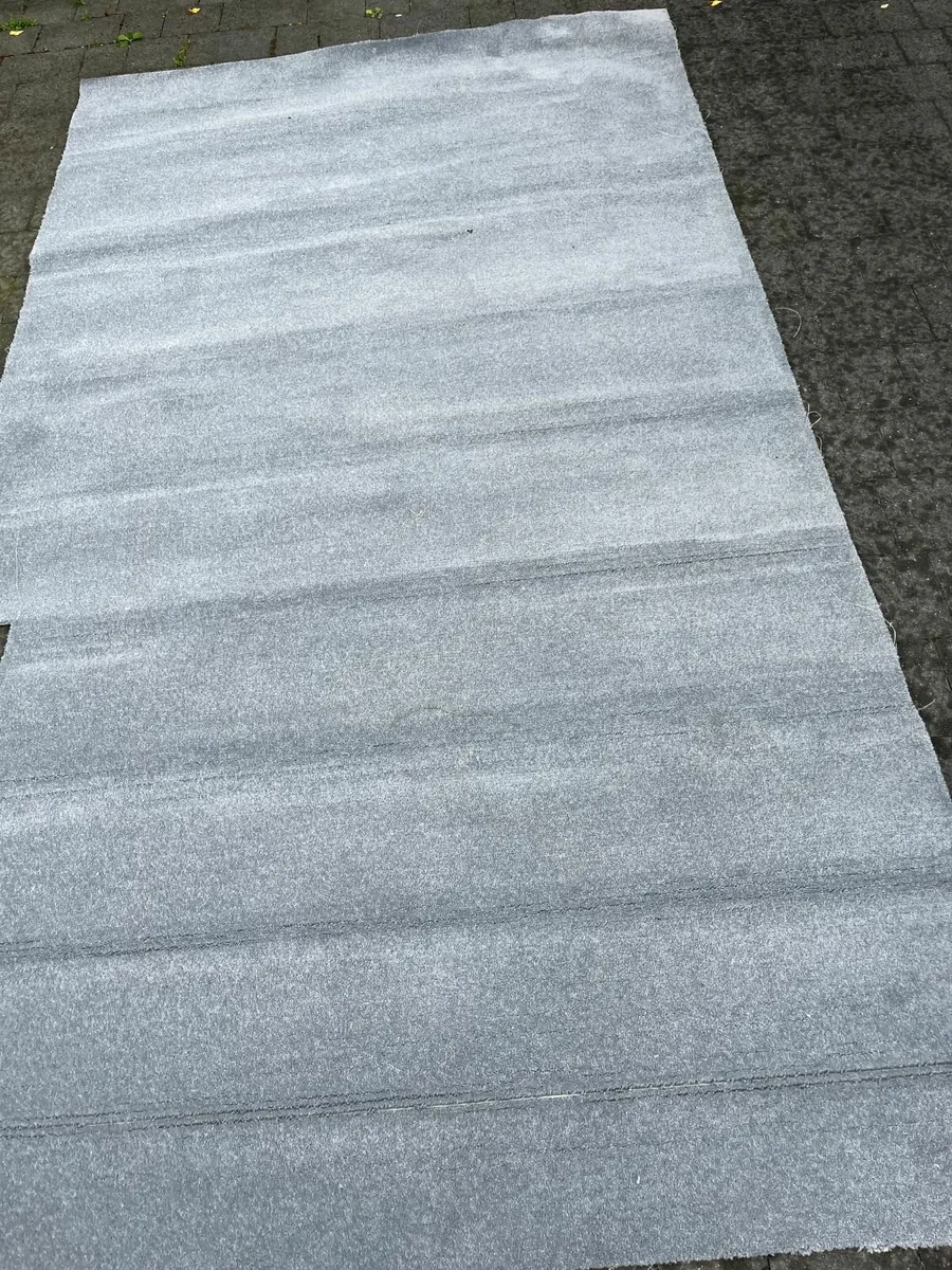 Free : carpet 155cm x 250cm
