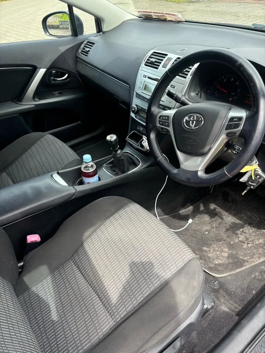 131 TOYOTA AVENSIS NCT 11/25 - Image 4