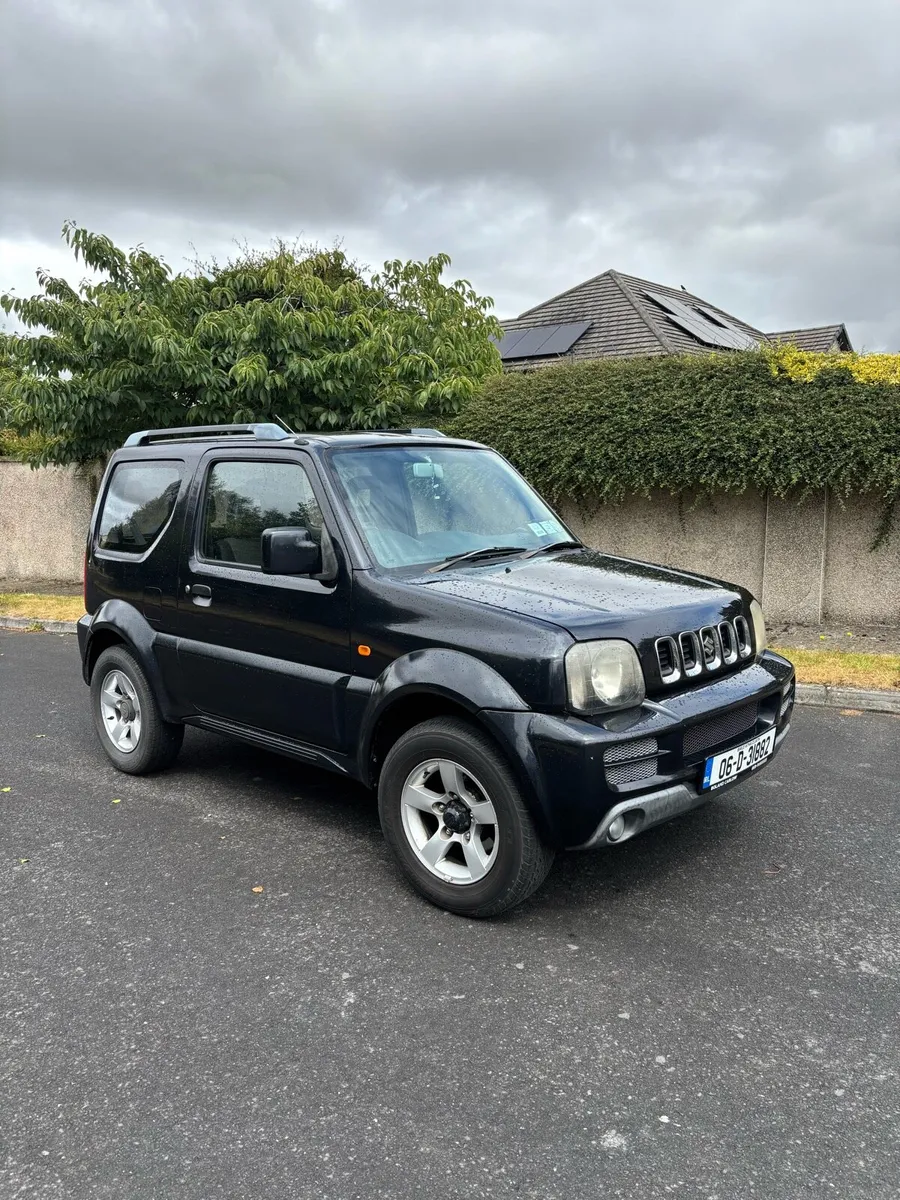 Suzuki Jimmy - Image 1