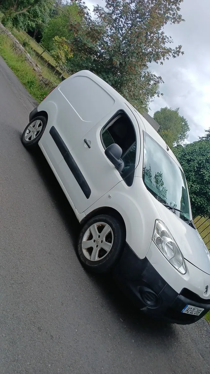 2014 Peugeot partner 1.6 diesel - Image 2