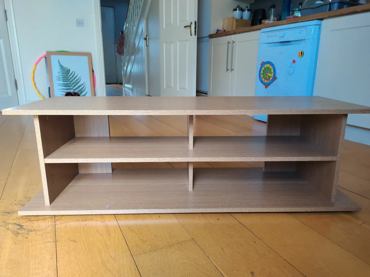 TV cabinet - Image 1