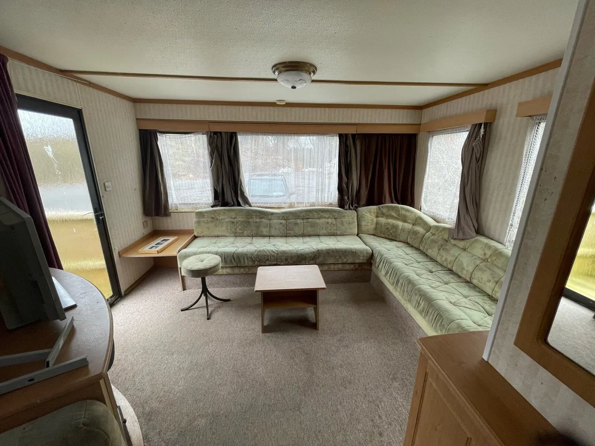 Mobile Home - Image 3