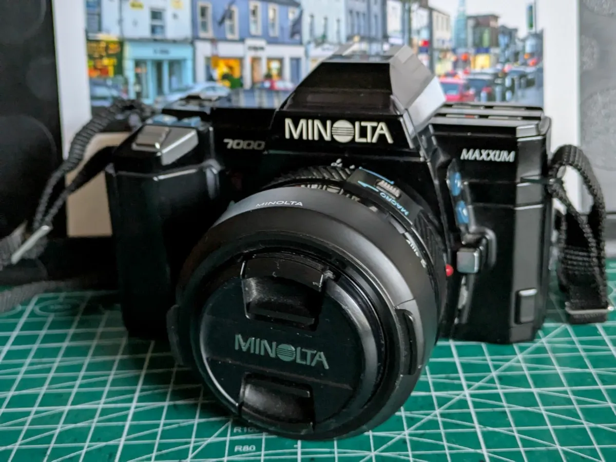 🎞️ Minolta Maxxum 7000 +35-70/f4 lens - Image 1