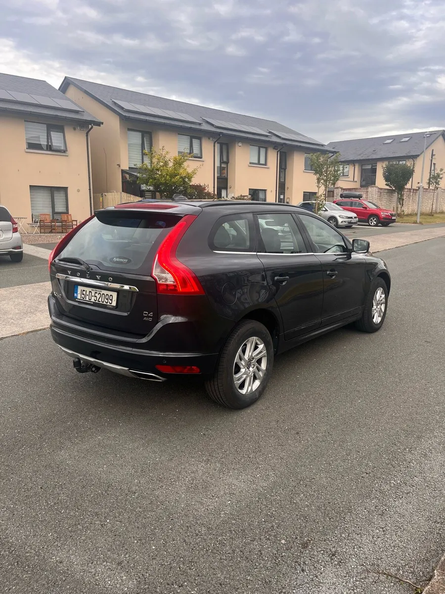 2015 Volvo XC60 2.4D D4 AWD - Image 1