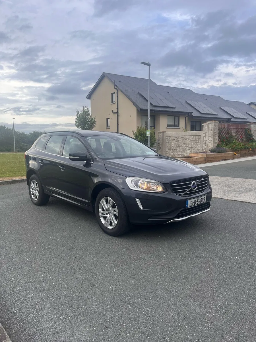 2015 Volvo XC60 2.4D D4 AWD - Image 2