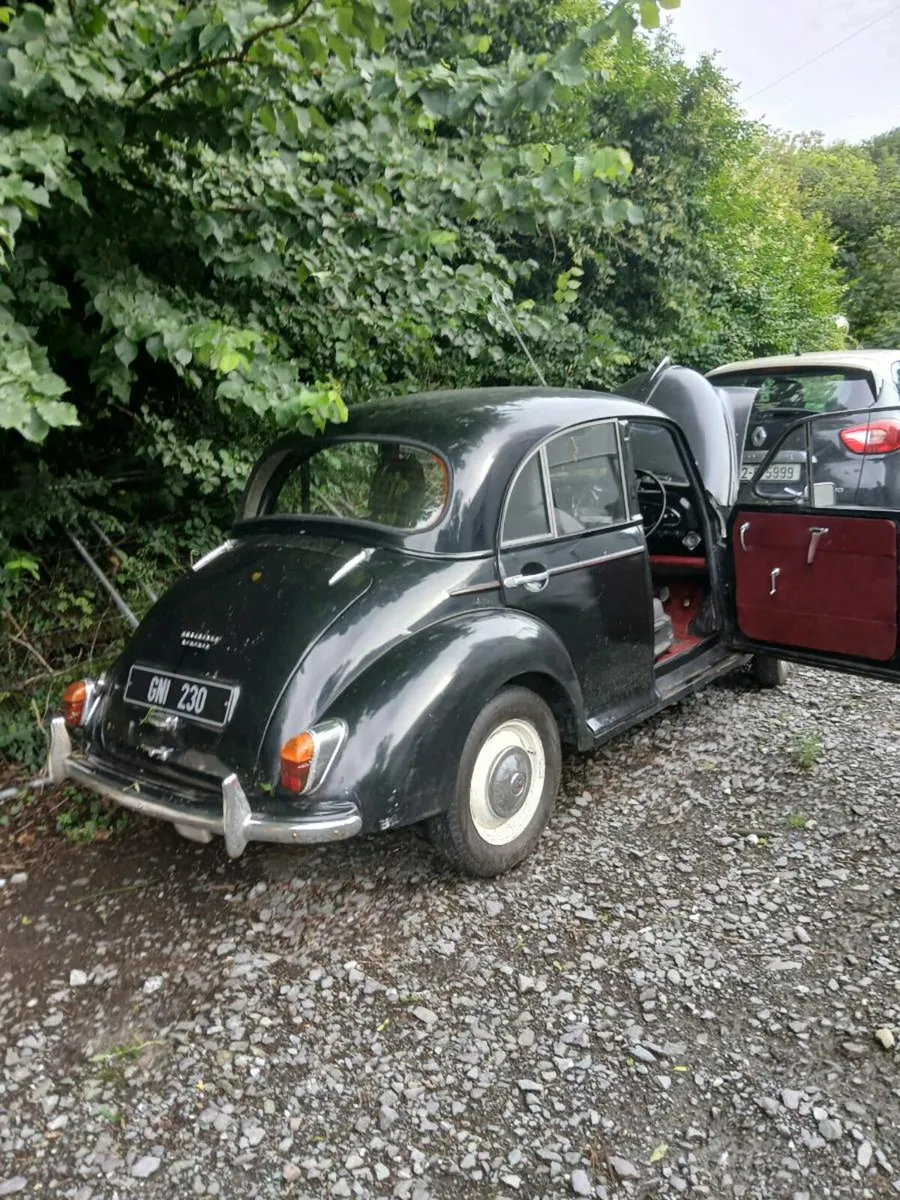 1964 Morris Minor - Image 3