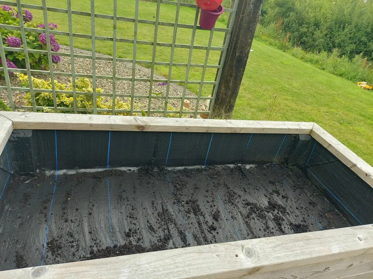Raised bed 6ft x 3ft - Image 4