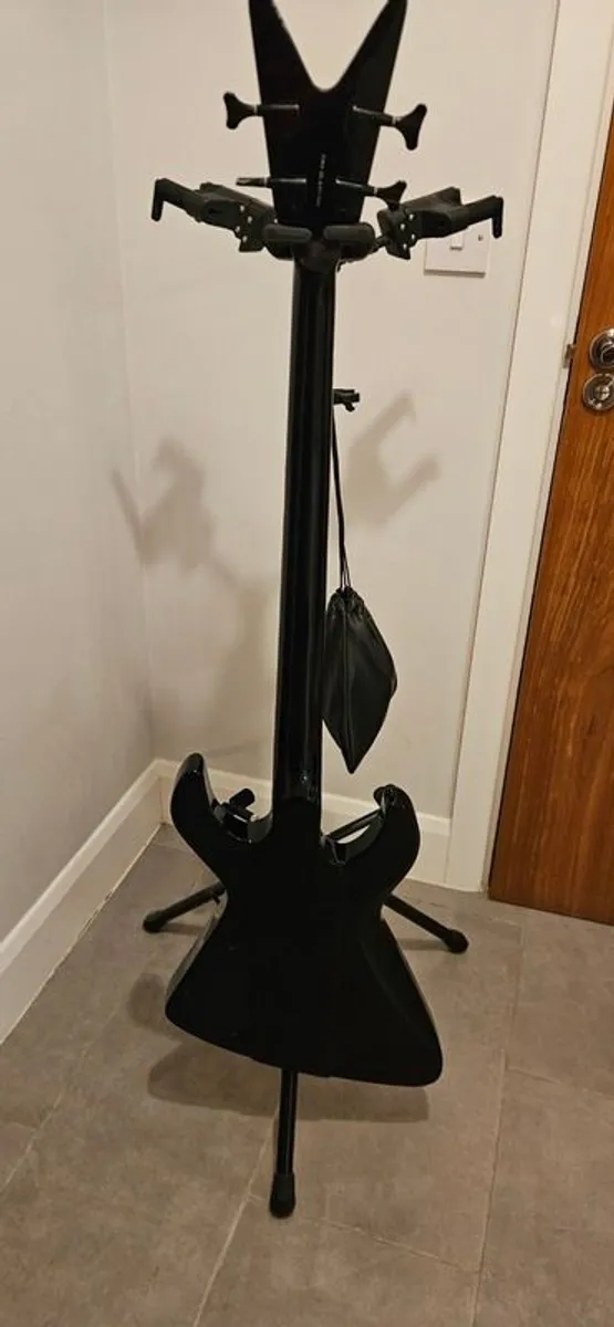 Dean Demonator (4 I think) Active Bass - Image 1