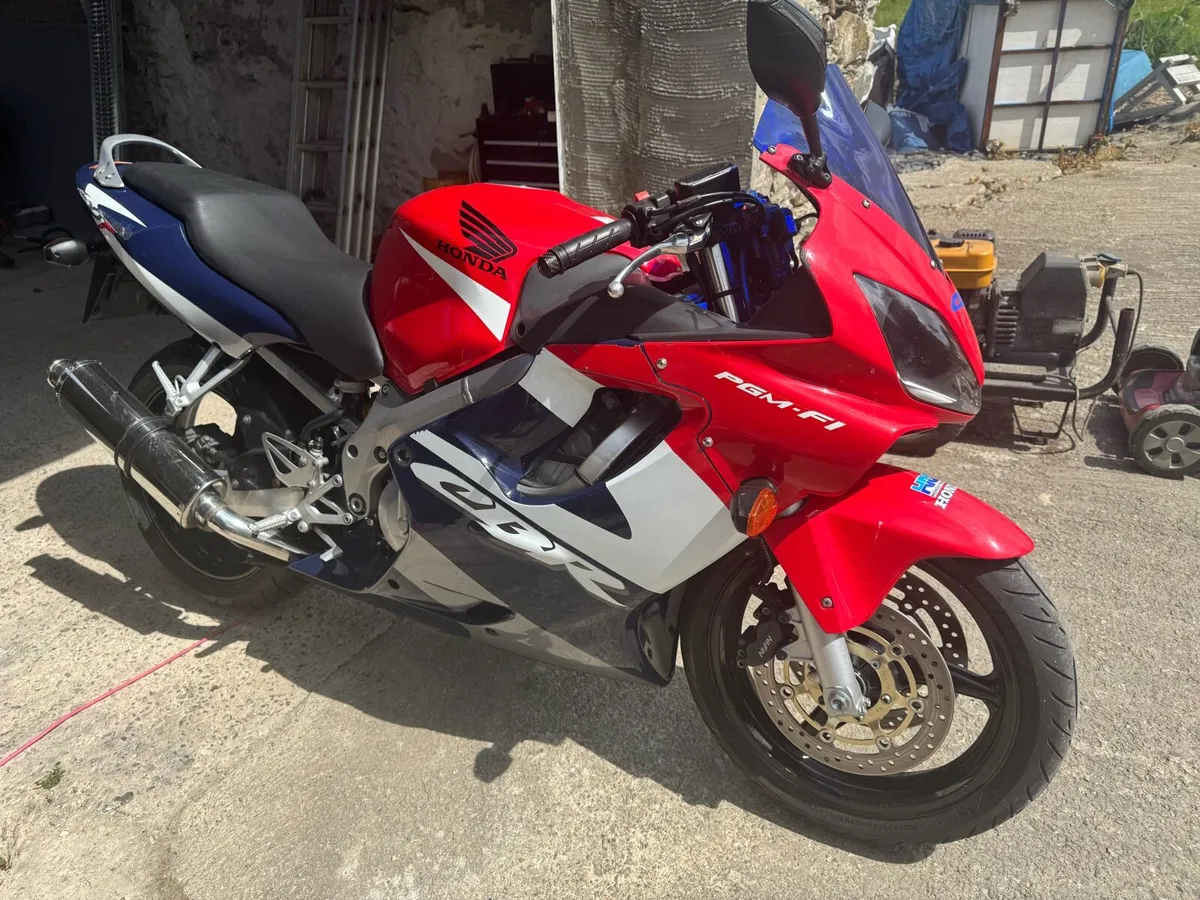 2003 Honda cbr600 - Image 3