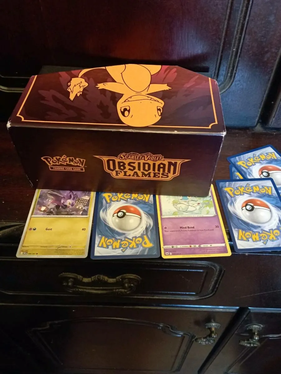 POKÉMON TRADING CARDS - Image 2