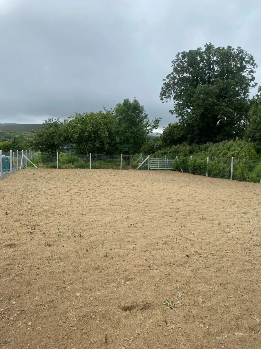 Concrete Fencing Posts - Image 2