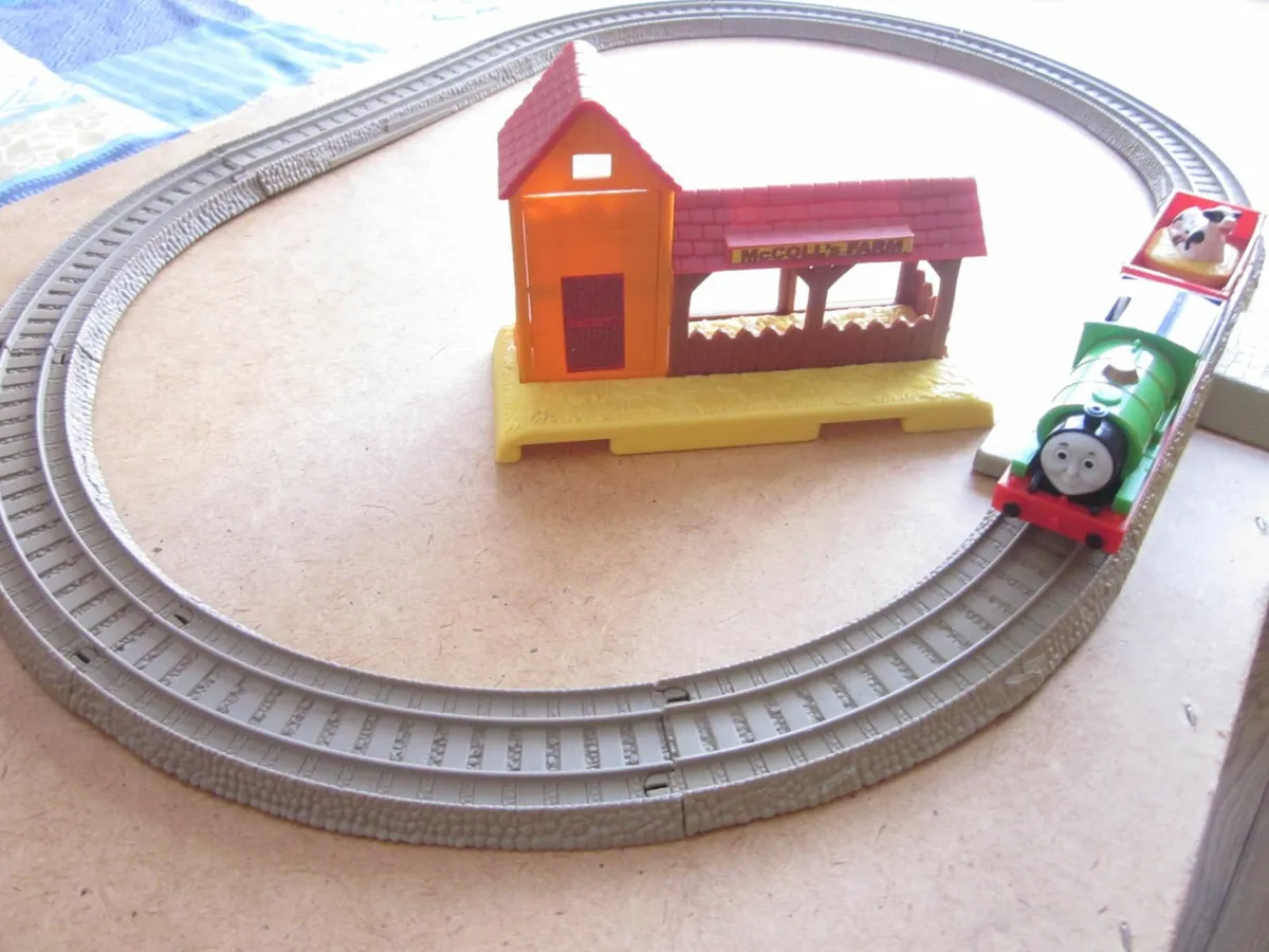 Thomas&Friends Percy's Day at the Farm Playset - Image 3