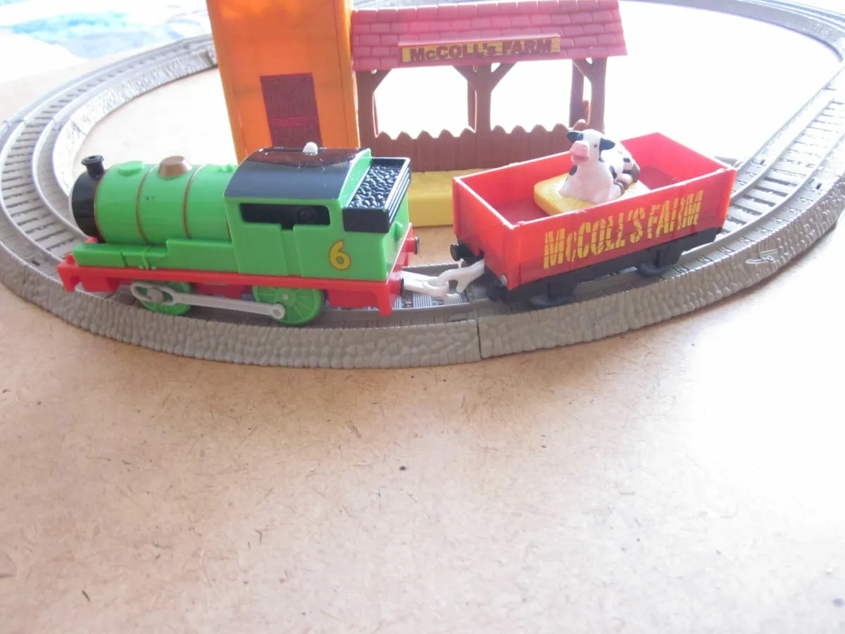 Thomas&Friends Percy's Day at the Farm Playset - Image 4