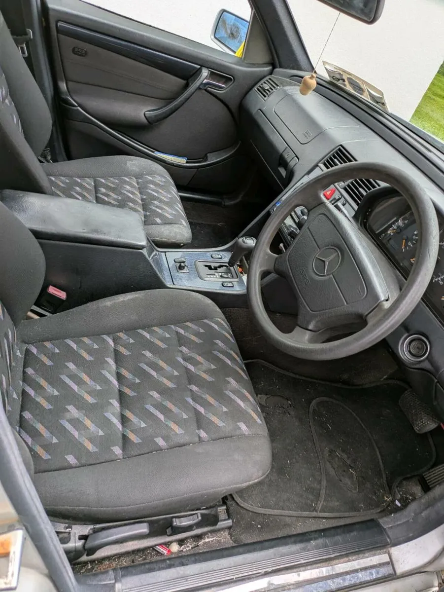 Mercedes c180 - Image 3