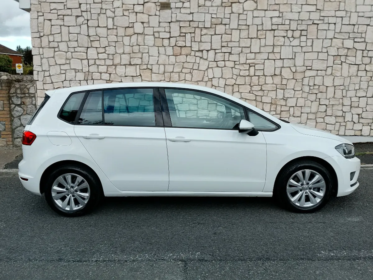 Volkswagen Golf SV CL 1.6tdi M5F 110HP 5DR - Image 2