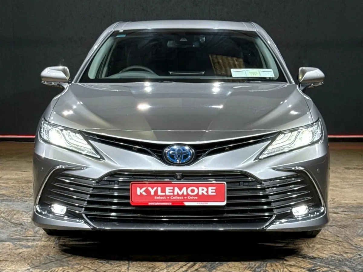 Toyota Camry 2.5 HYBRID - G EDITION - Image 4
