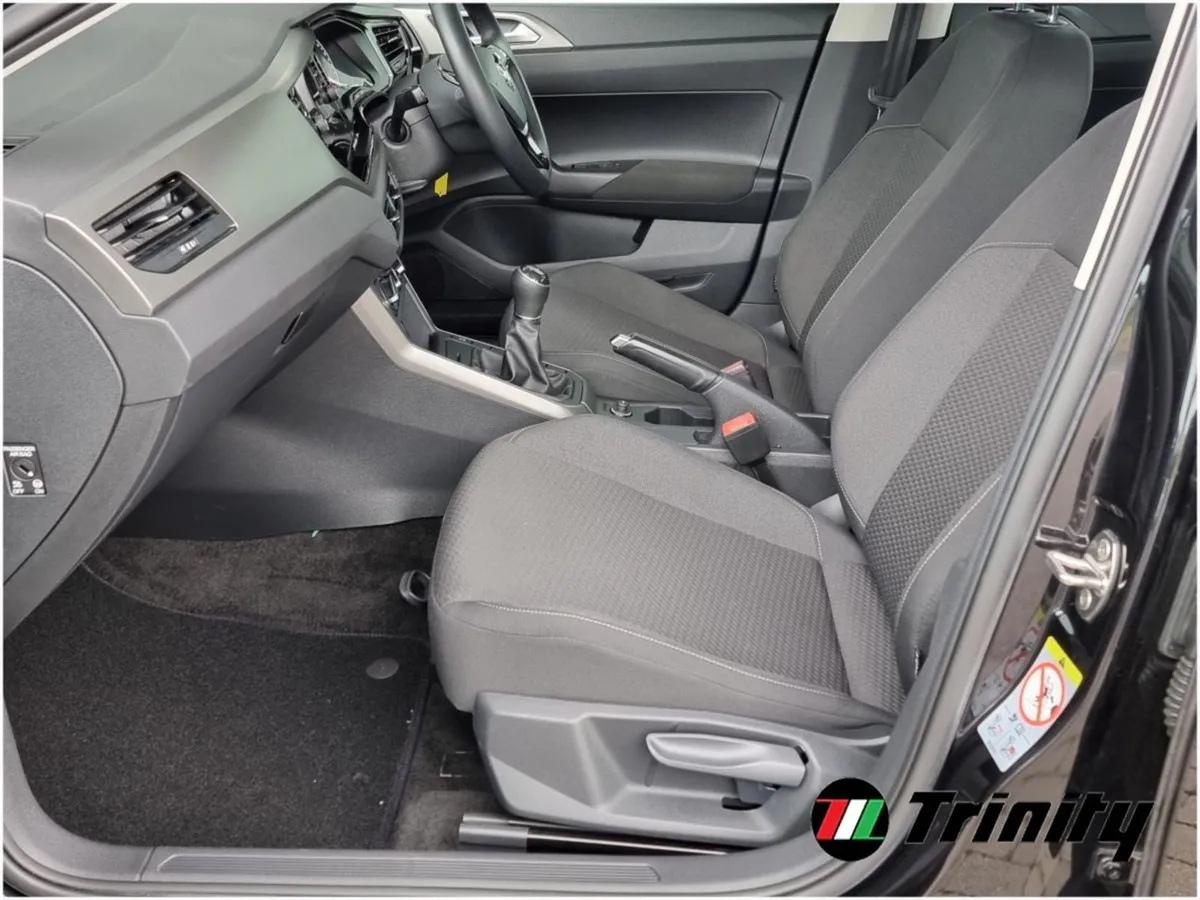 Volkswagen Polo Comfortline 1.0 TSI 65bhp Stunnin - Image 4