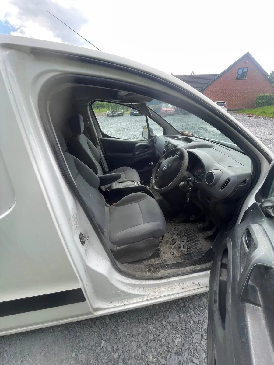 CITROEN BERLINGO 2015 - Image 4