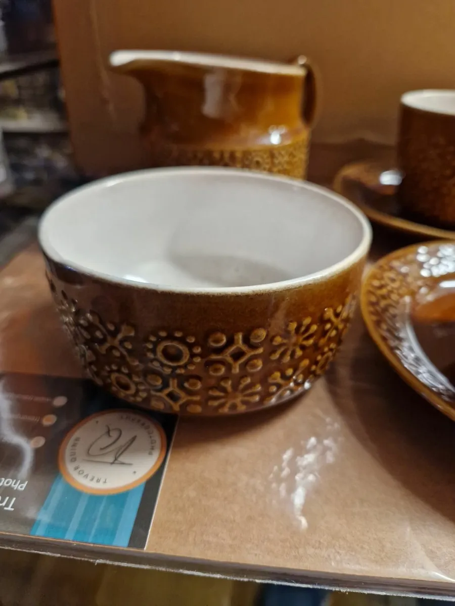 Vintage Celtic Connemara Pottery - Image 3