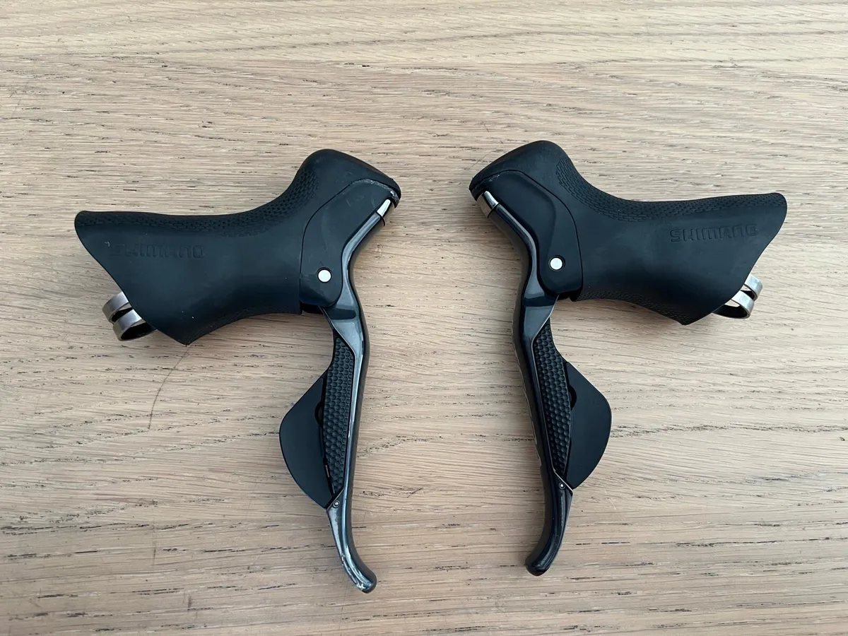Shimano Ultegra Di2 Transmission - Image 2