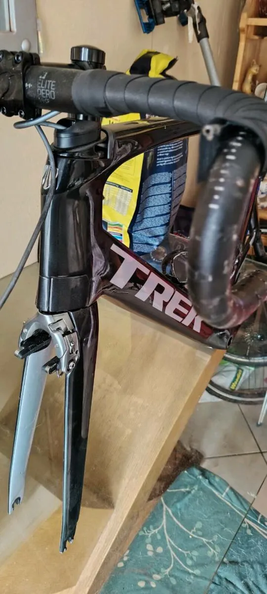 Trek madone framset 58cm** not full bike - Image 4