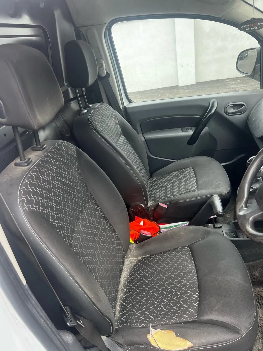 Renault kangoo - Image 4