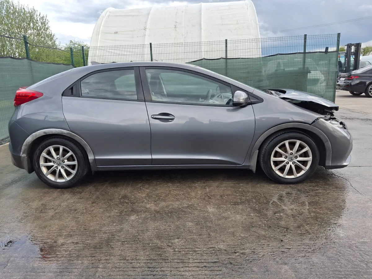 *2012 Honda Civic  1.4 Petrol - Image 3