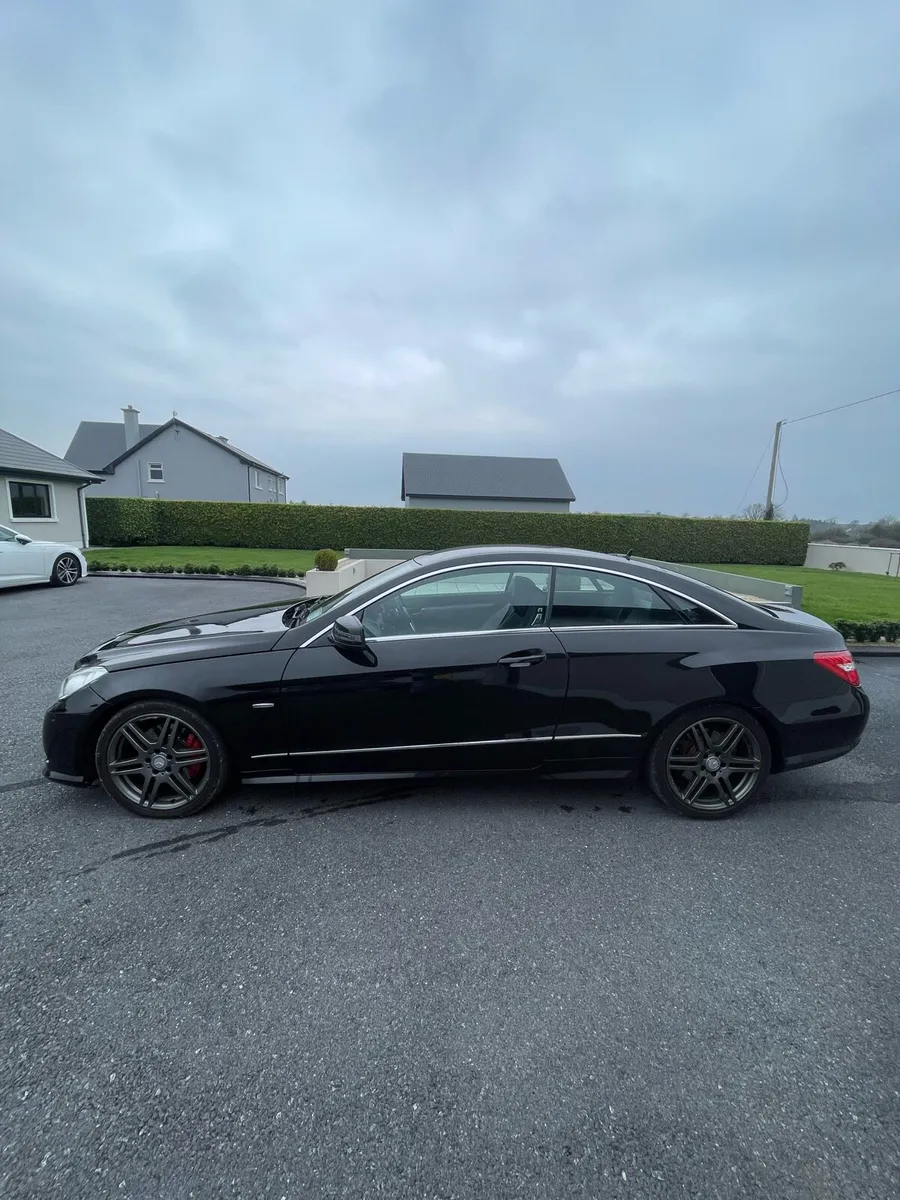 Mercedes-benz E-class E220 AMG Sport Auto - Image 3