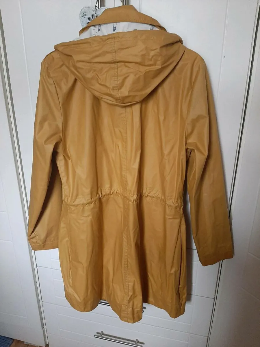 Coat - Image 3