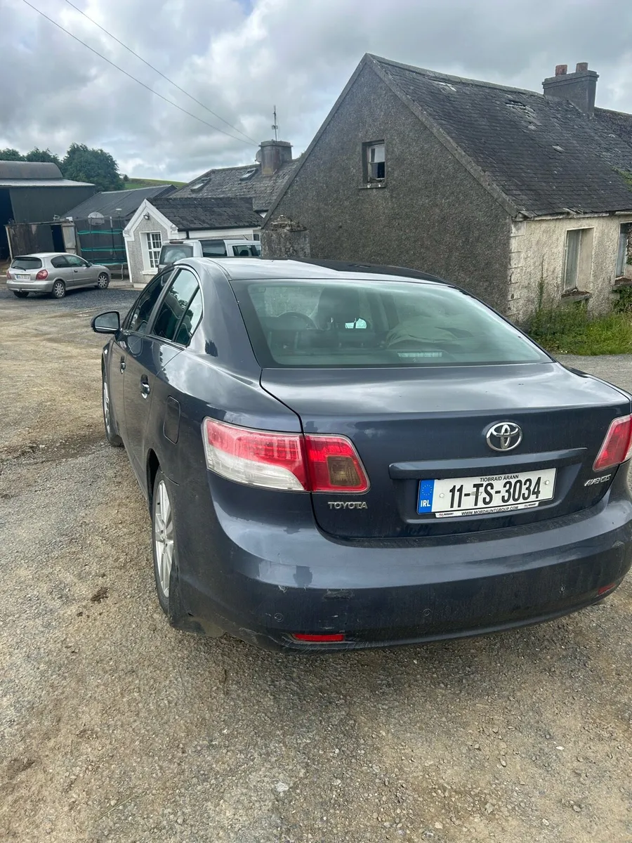 Toyota avensis - Image 3
