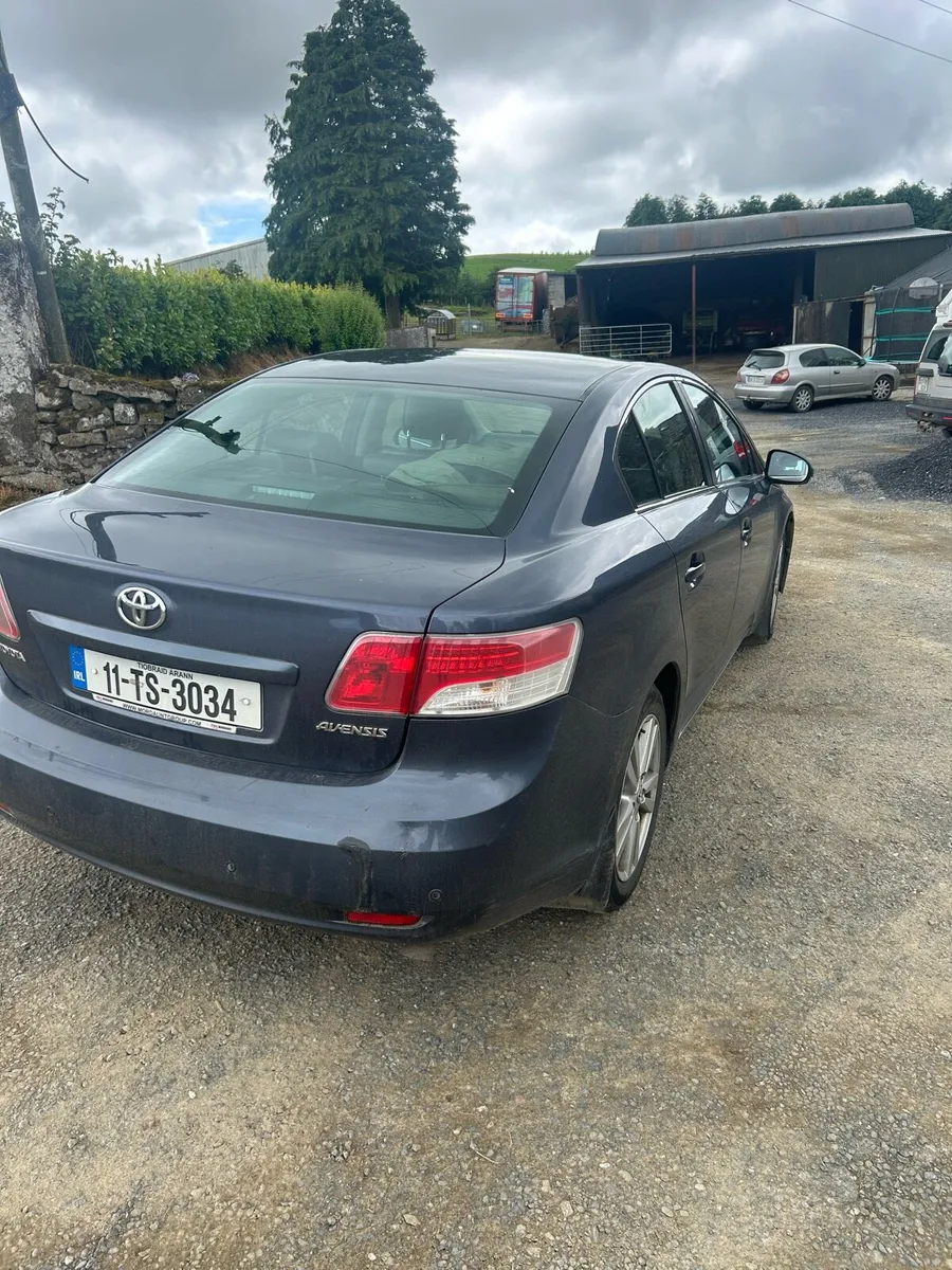 Toyota avensis - Image 4