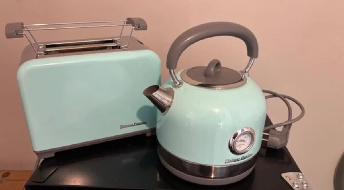 Kitchen appliances - Image 1