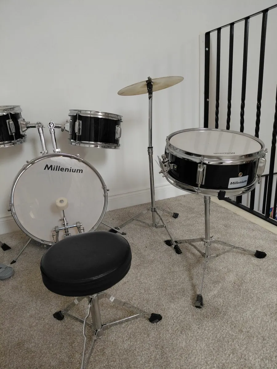 Drum kit - Image 2