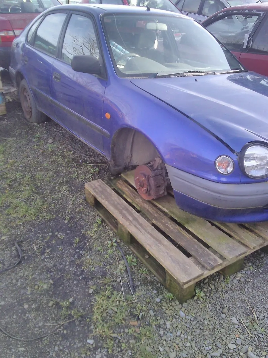 Toyota cars parts old age clearing everything - Image 4