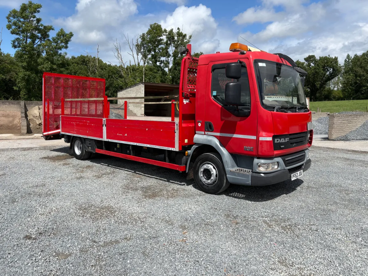 2013 DAF LF45 12 ton plant lorry - Image 1