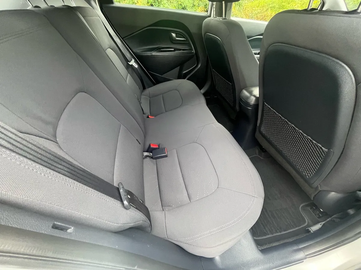 Kia Rio 2014 1.2 petrol  low Milage - Image 4