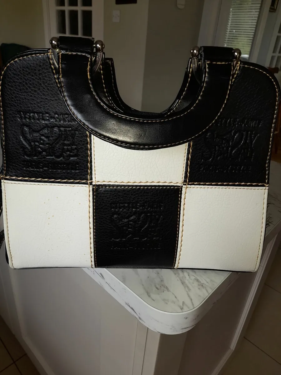 Ladies bag - Image 4