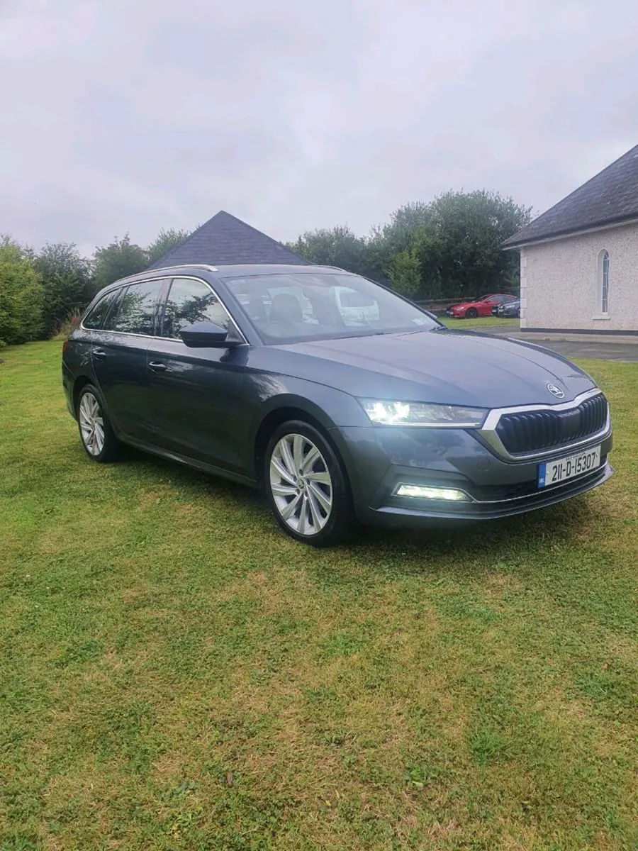 SKODA OCTAVIA STYLE 150BHP 2021 - Image 2