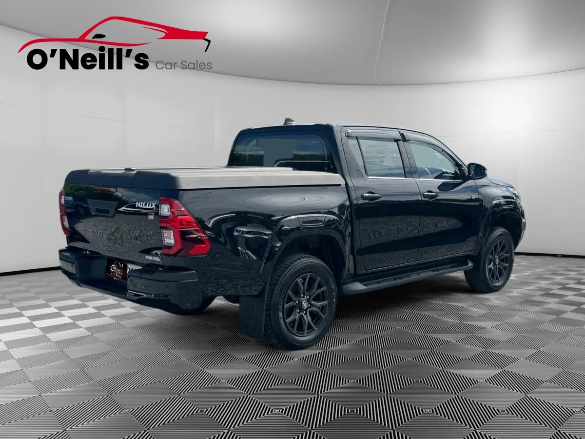 Toyota Hilux GR SPORT DIESEL AUTO LIFT KIT #226 - Image 3