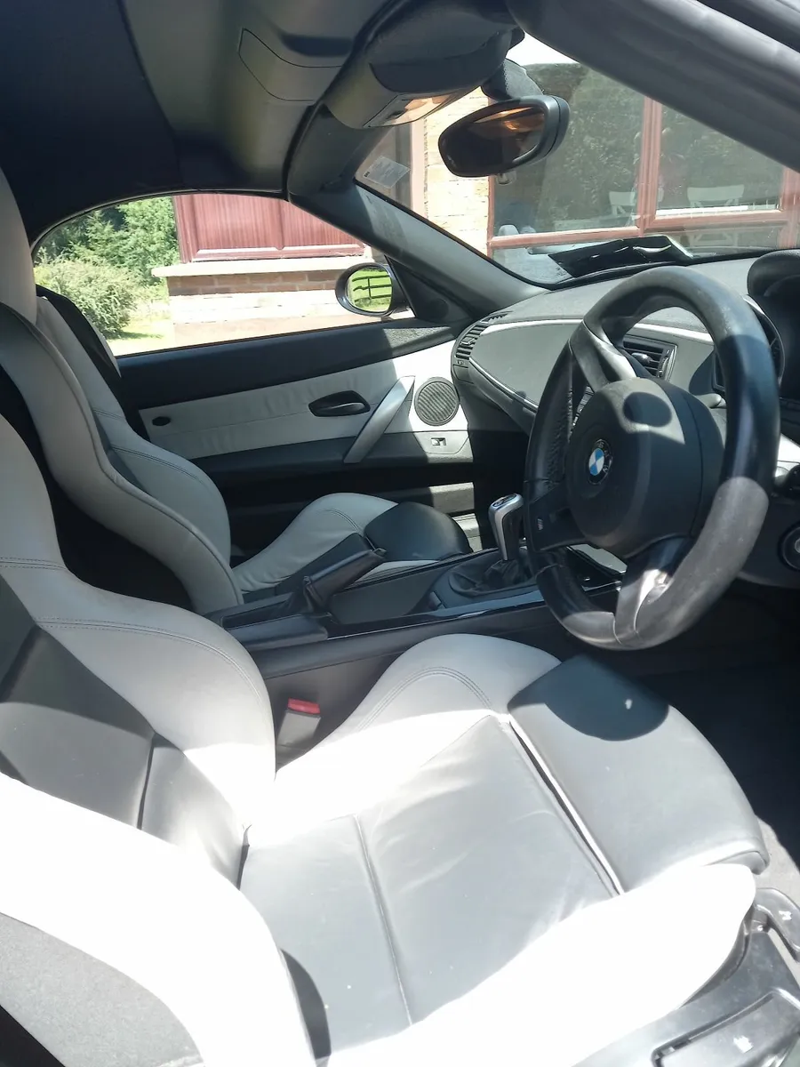 BMW Z4 2009 - Image 3