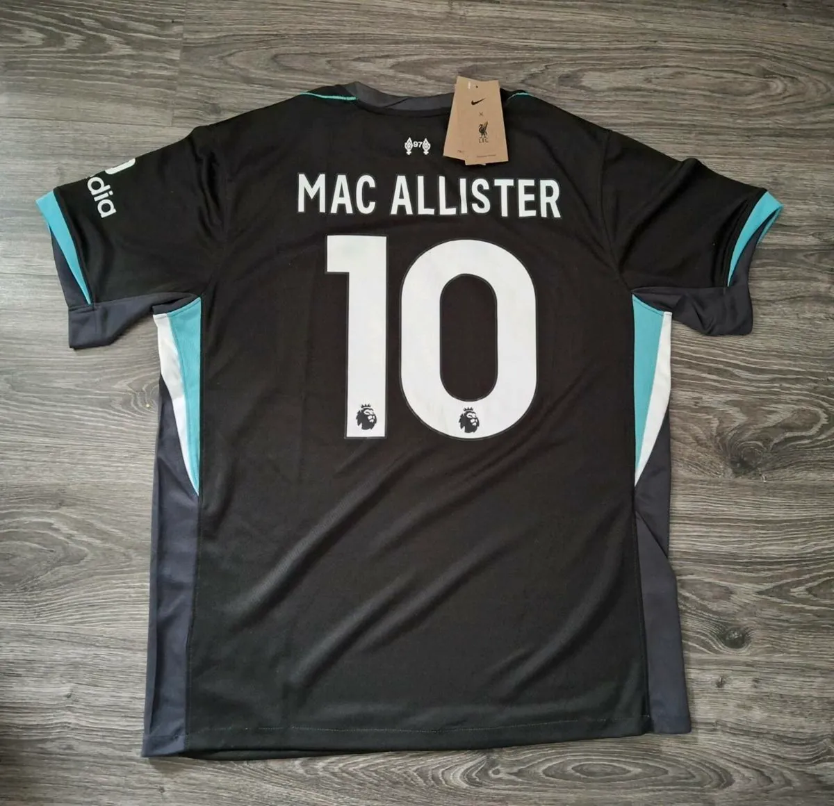 Liverpool jersey - Image 2