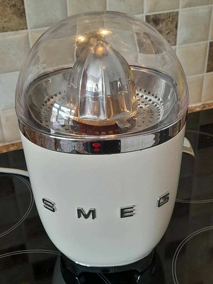 Smeg Juicer - Image 1