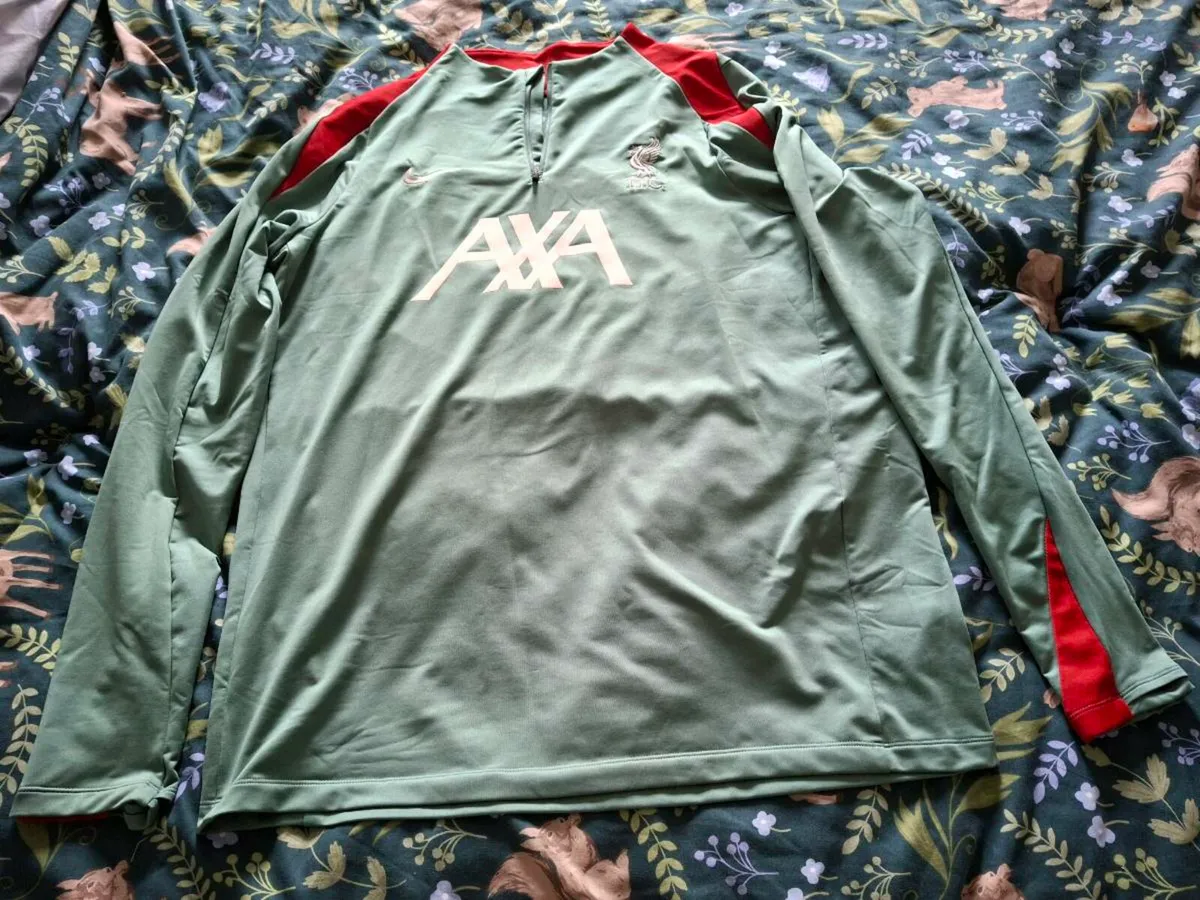 Liverpool jersey - Image 1