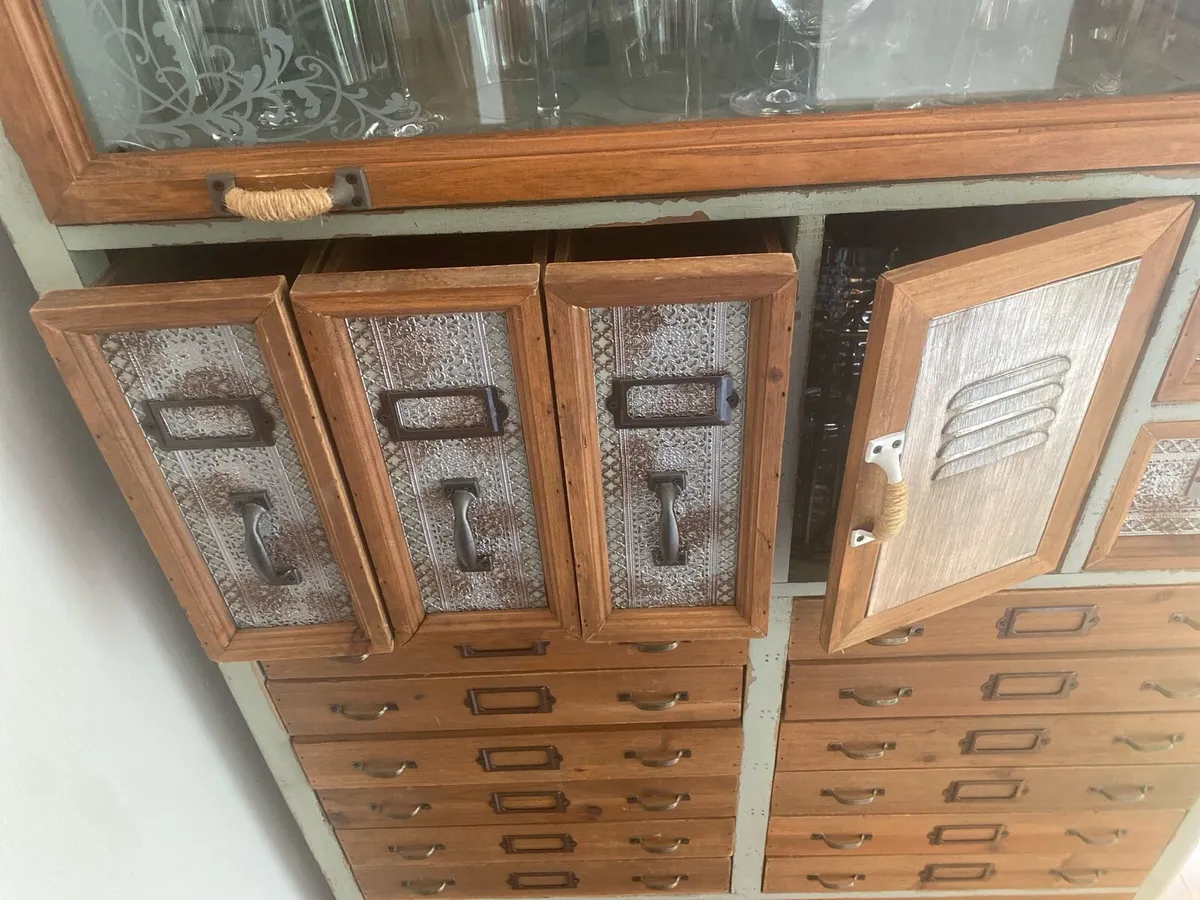 Kitchen cabinet - Image 3