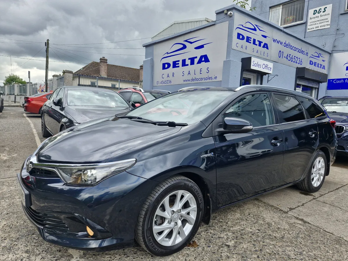 2017 TOYOTA AURIS ICON TOURING PETROL HYBRID - Image 2